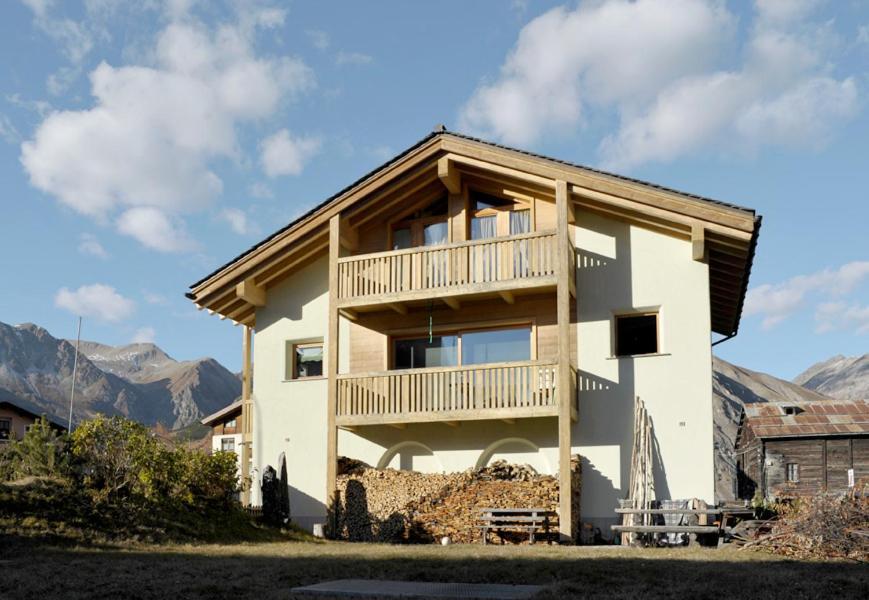 Chalet Italo リヴィーニョ エクステリア 写真